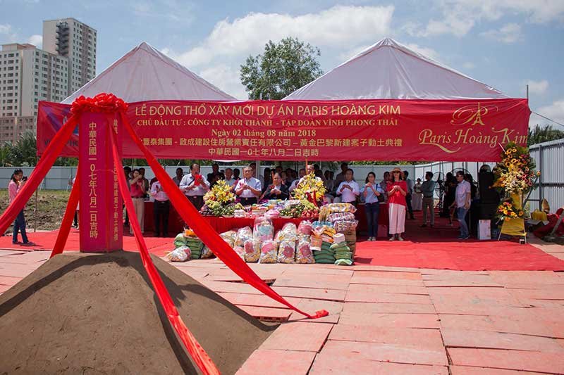 Khởi công xây dựng Paris Hoàng Gia