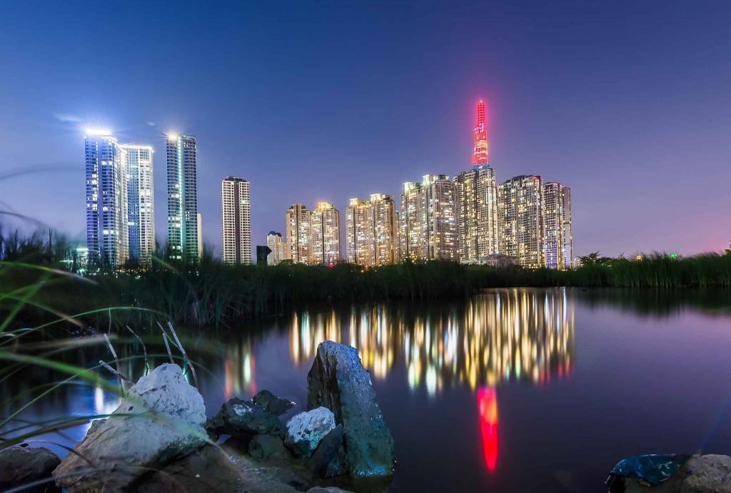 Tòa nhà Sunwah Pearl building