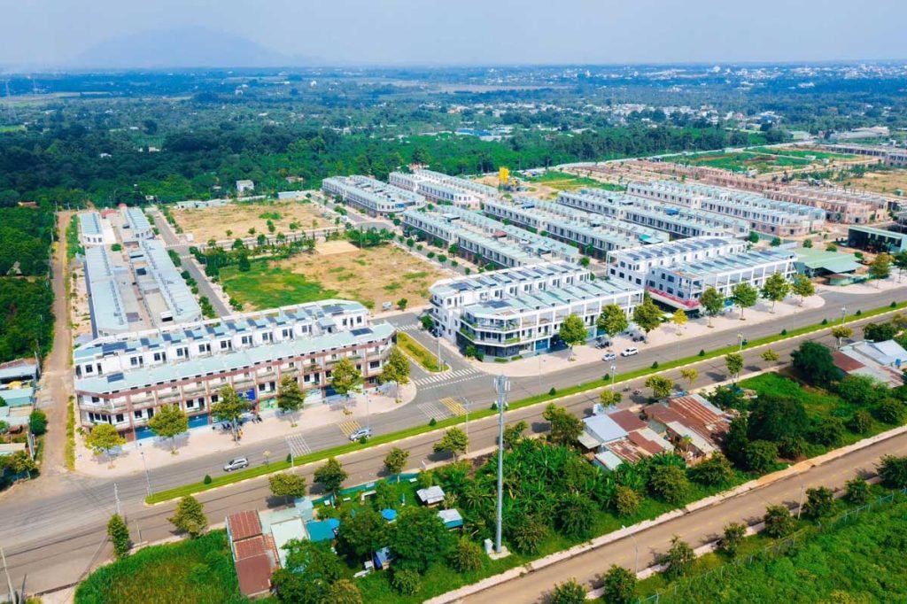 Hình thực tế dự án nhà phố thương mại Lamina Long Khánh